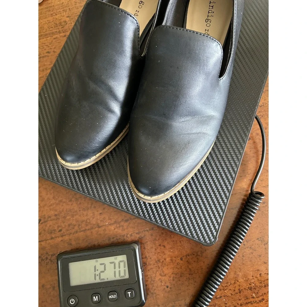 Indigo Rd Womens Black Almond‎ Toe Slip On Loafers Size 7.5M Stacked Heel Shoes